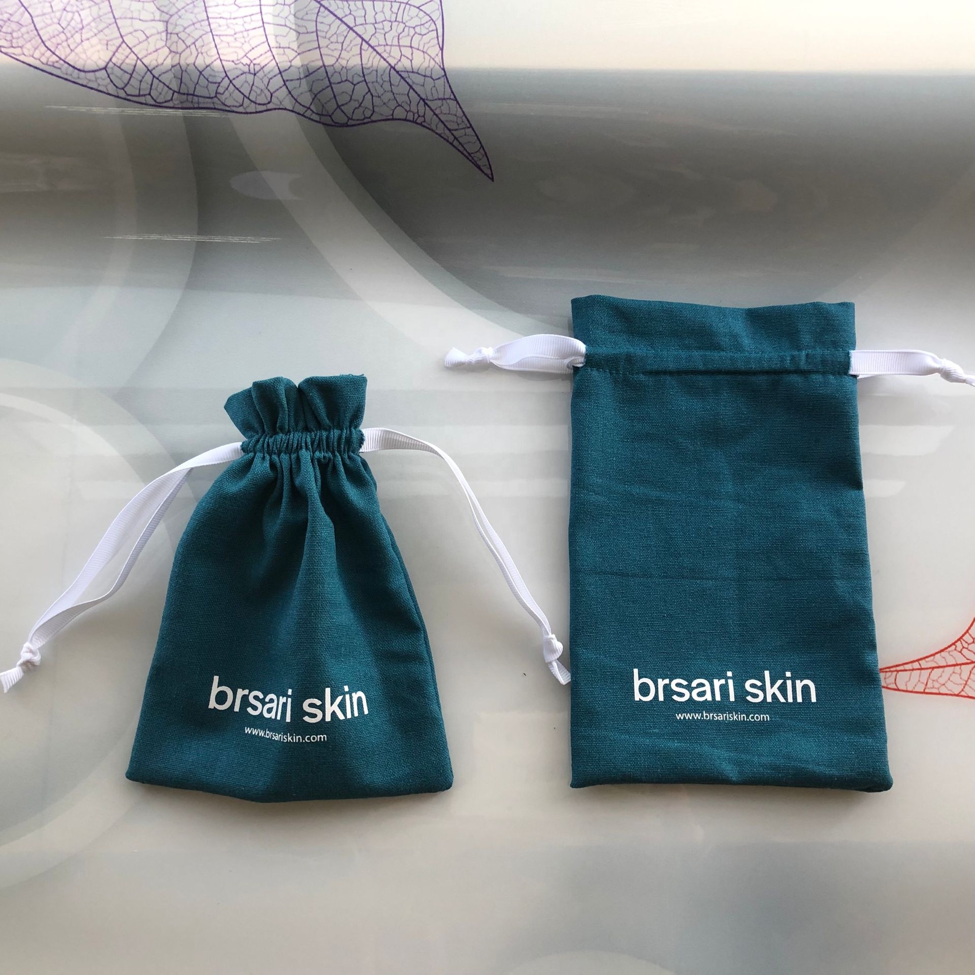 Cotton cosmetic bag with custom logo for beauty packaging