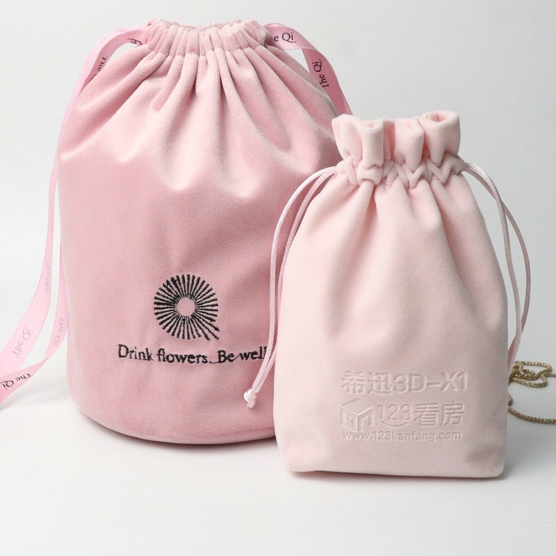 custom velvet bag with logo for luxury jewelry gift packaging, small velvet ring pouch with custom branding